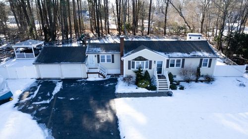 9 Bruce St, Burlington, MA, 01803-1302 | Card Image