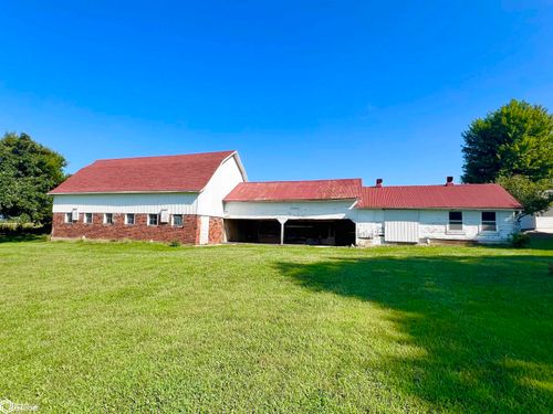 1202 S 20th Ave W, Newton, IA, 50208-5313 | Card Image