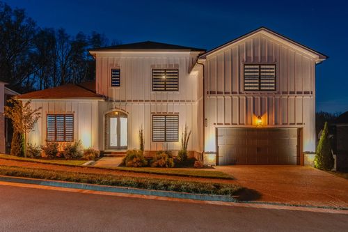 717 Summit Oaks Ct, Nashville, TN, 37221-4400 | Card Image