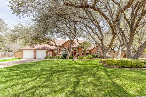 13110 Vista Loma, San Antonio, TX, 78216-1711 | Card Image