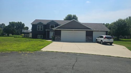 110 4th Pl Sw, Geneva, MN, 56035-5531 | Card Image