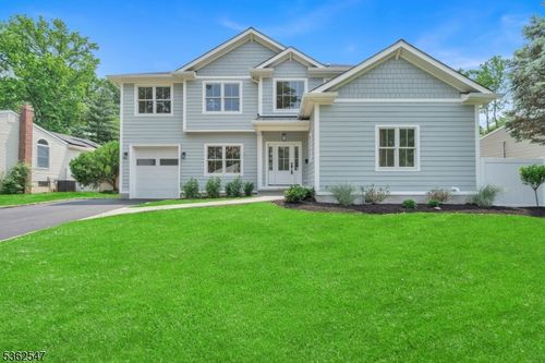 35 Georgia St, Cranford, NJ, 07016-2741 | Card Image