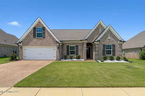 255 Magnolia Gardens Dr, Hernando, MS, 38632-2461 | Card Image