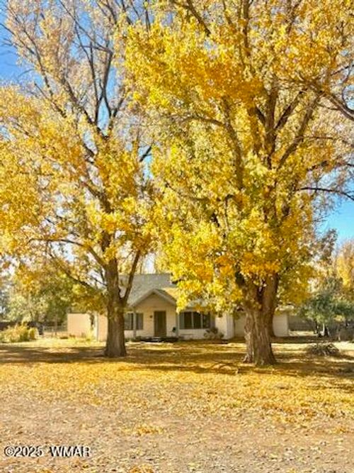 590 S 2nd St E, Saint Johns, AZ, 85936 | Card Image