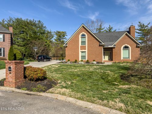 11770 Crystal Brook Ln, Knoxville, TN, 37934-1664 | Card Image