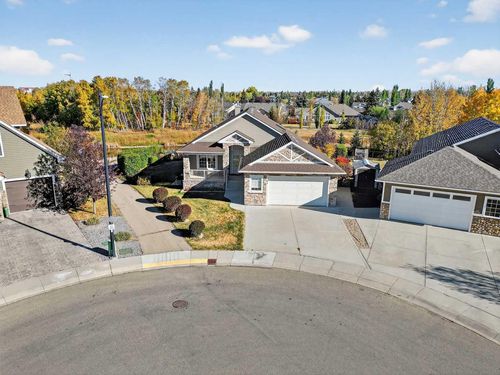 {{alt}} | Card Image