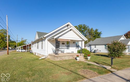 1003 Center St, Seymour, IN, 47274-1333 | Card Image