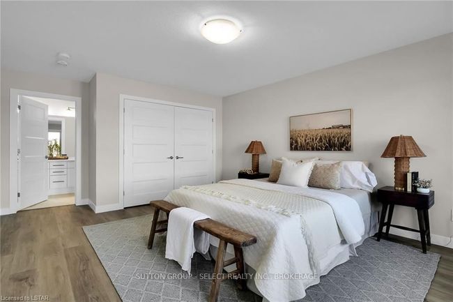 6849 Royal Magnolia Ave, House attached with 4 bedrooms, 4 bathrooms and 1 parking in London ON | Image 6