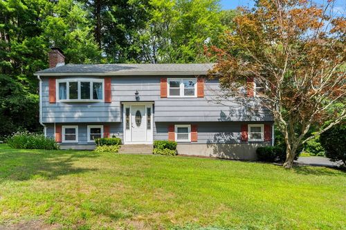 58 Beach St, Millbury, MA, 01527-1954 | Card Image