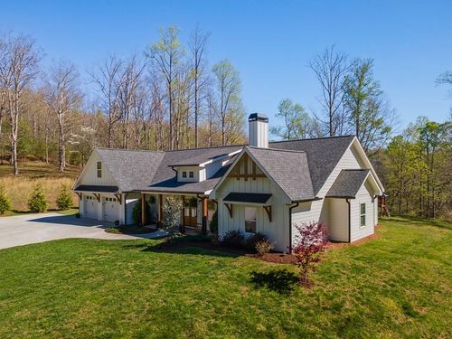 47 Meadow Brooke Ln, Young Harris, GA, 30582-2297 | Card Image