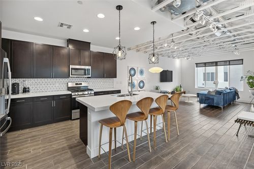 2-2861 Blue Key Ct Court, Las Vegas, NV, 89123 | Card Image