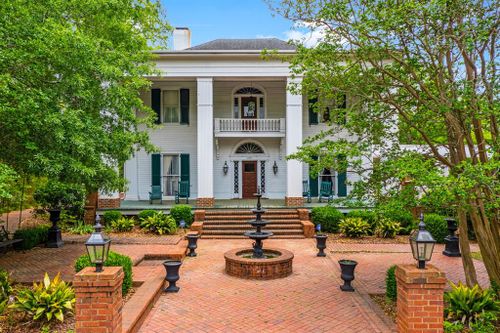 210 Water St, Washington, GA, 30673-1759 | Card Image