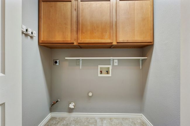 Laundry area | Image 19