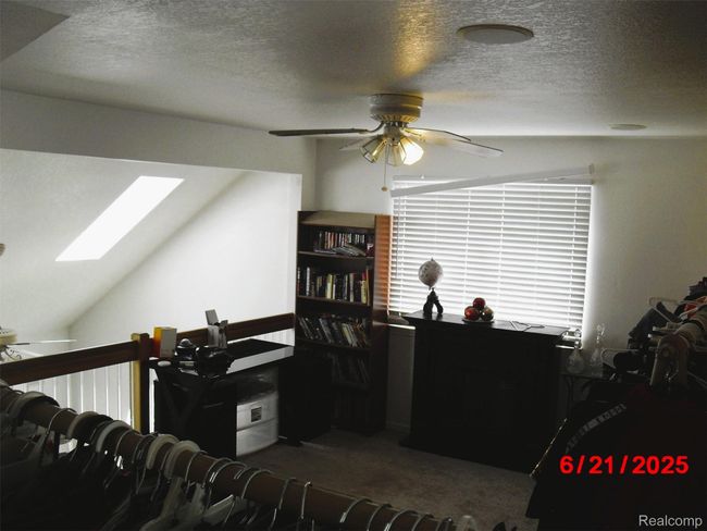 Upper Loft Area | Image 7