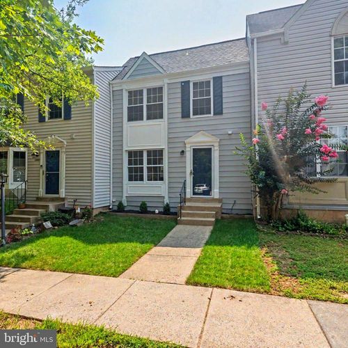 13803 Laura Ratcliff Ct, CENTREVILLE, VA, 20121-3514 | Card Image