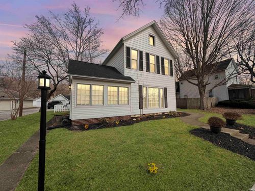 460 Harrison St, Martinsville, IN, 46151-1604 | Card Image