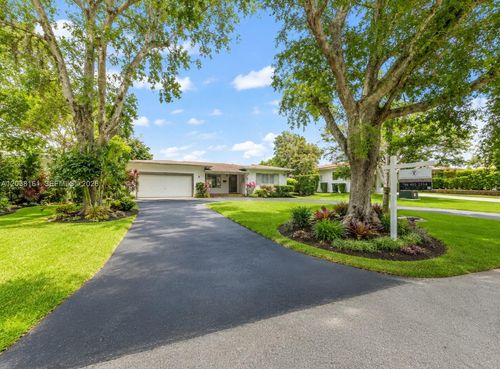 6121 Sw 26th St, Miami, FL, 33155-3130 | Card Image