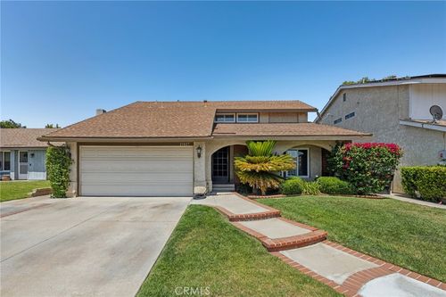 21827 Centurion Way, Saugus, CA, 91350-1606 | Card Image