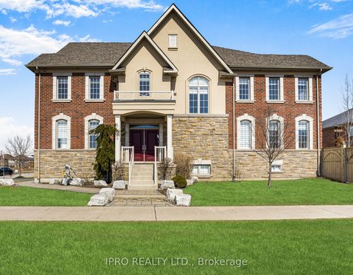 3 Kettle Valley Trail, Nobleton, ON, L7B0A6 | Card Image