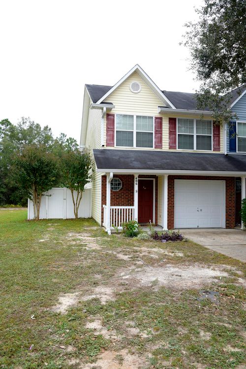 406 Crooked Pine Trl, Crestview, FL, 32539-5797 | Card Image