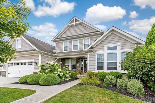 9653 Persimmon Pl, Plain City, OH, 43064-9775 | Card Image