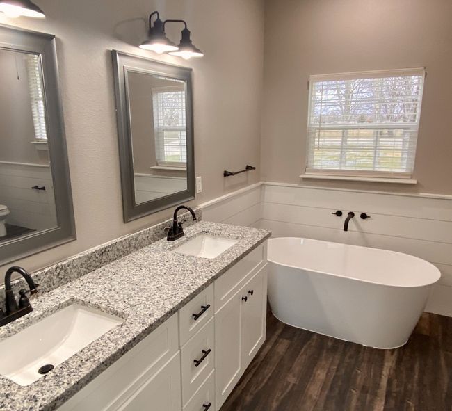 7817 County Road 4076, House other with 4 bedrooms, 4 bathrooms and null parking in Scurry TX | Image 5