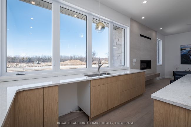 158 Summerside Dr, House other with 3 bedrooms, 2 bathrooms and 3 parking in Inverary ON | Image 25