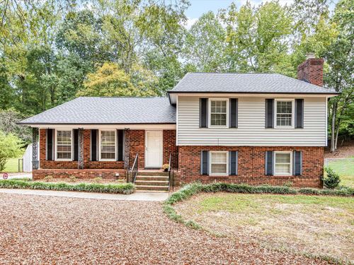 7322 Kilcullen Dr, Charlotte, NC, 28270-2208 | Card Image