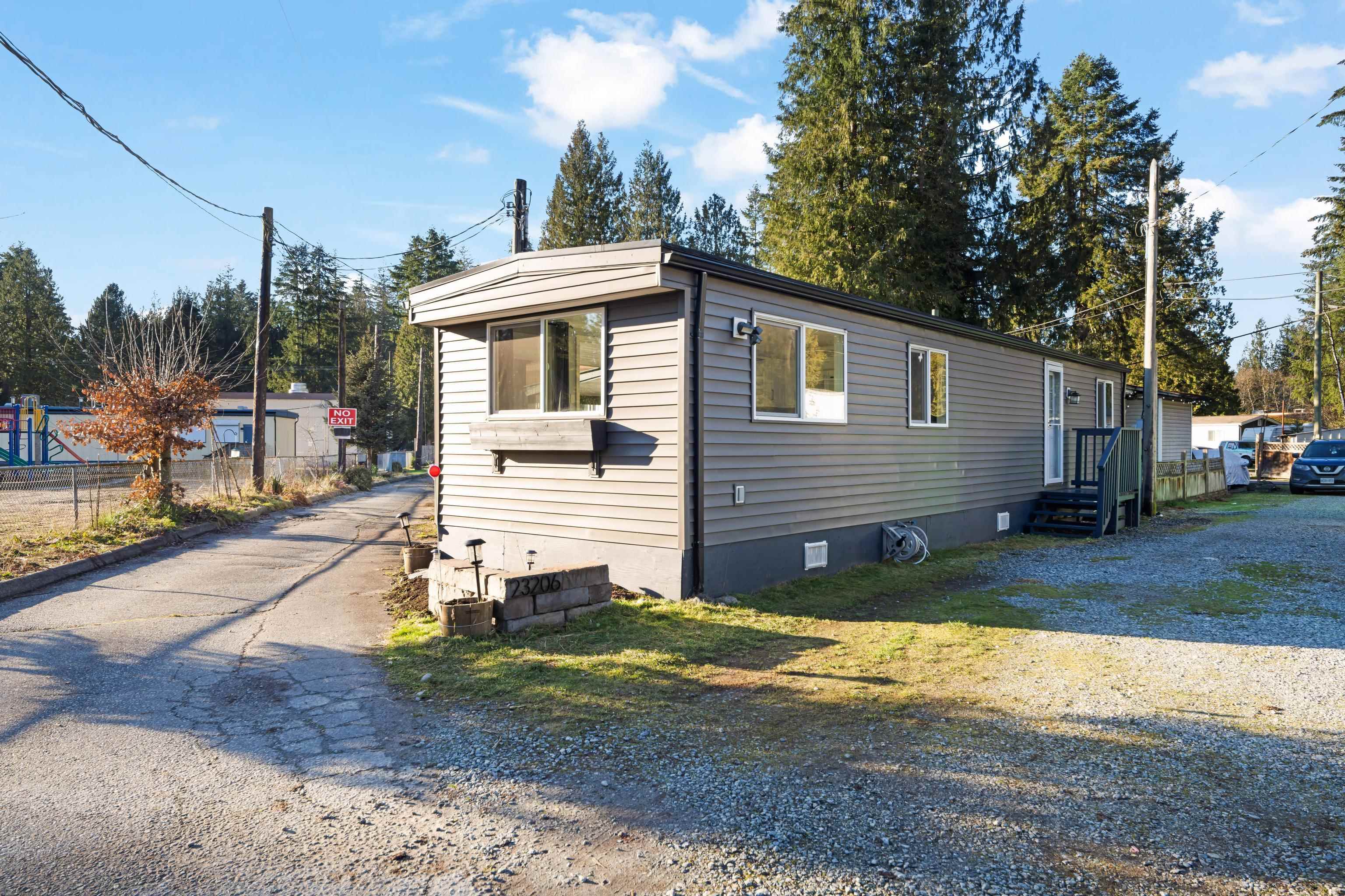 Residential in Maple Ridge 3