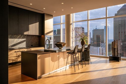 2601-1747 Leonard St, Dallas, TX, 75201-2652 | Card Image