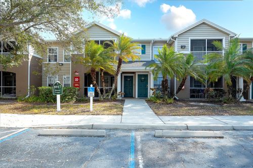 apt-103-8917 Manor Loop, LAKEWOOD RANCH, FL, 34202-3824 | Card Image