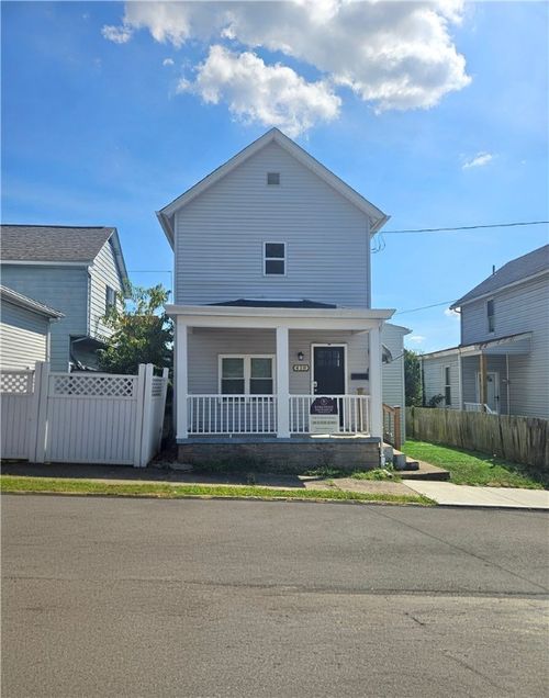 418 Short St, Donora, PA, 15033-1833 | Card Image