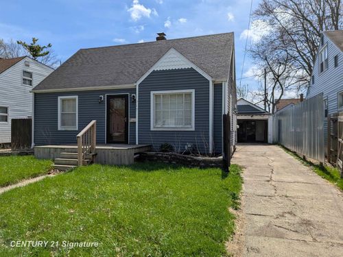 717 Huron St, Flint, MI, 48507-2550 | Card Image