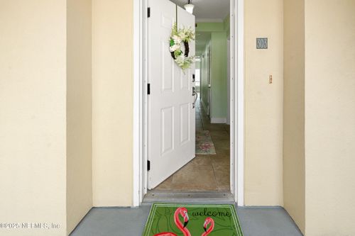 303-525 3rd St N, Jacksonville Beach, FL, 32250-7038 | Card Image