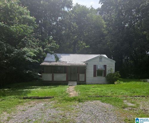 324 10th Way, Pleasant Grove, AL, 35127-1917 | Card Image
