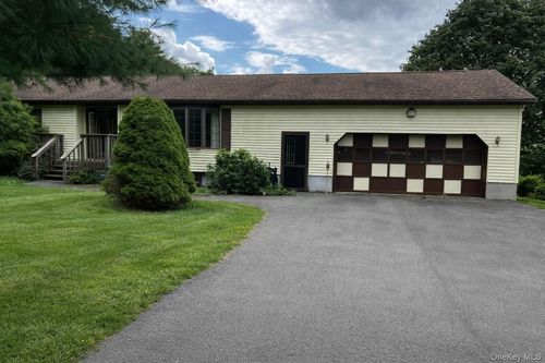 14 Meadowmere Ln, Liberty, NY, 12754-2919 | Card Image