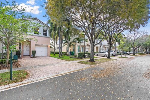 16316 Sw 48th St, Miramar, FL, 33027-4692 | Card Image