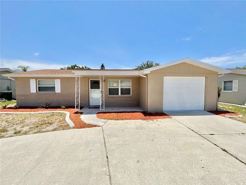 3054 Primrose Dr, HOLIDAY, FL, 34691-5042 | Card Image