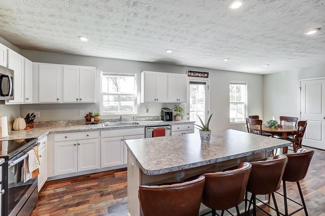 207 S Tuttle Rd, House other with 4 bedrooms, 3 bathrooms and null parking in Springfield OH | Image 5