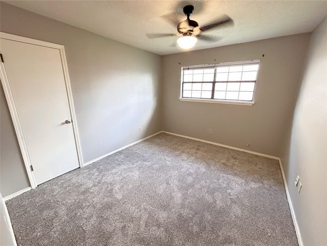 1728 Red Oak Cir, House other with 3 bedrooms, 2 bathrooms and null parking in Sulphur Springs TX | Image 12
