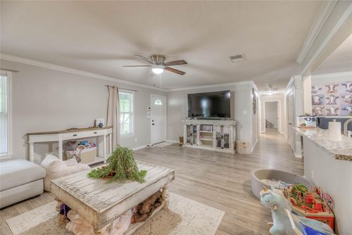 10978 Youpon St, Cleveland, TX, 77328-7481 | Card Image