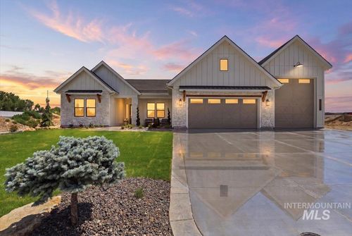 7042 E Chicken Hawk Loop, Nampa, ID, 83686-1121 | Card Image