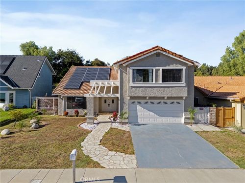 30325 Eaglebrook Dr, Agoura Hills, CA, 91301-2024 | Card Image
