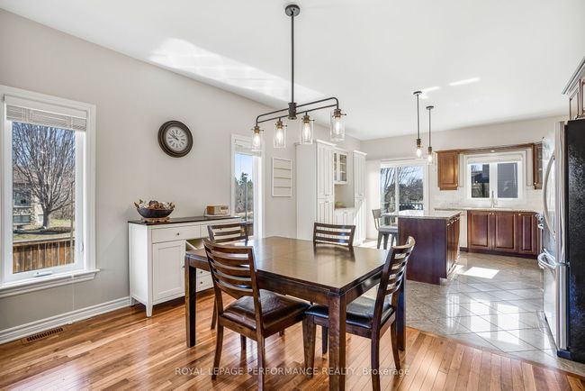 52 St Viateur Cres, House other with 4 bedrooms, 3 bathrooms and 4 parking in Limoges ON | Image 8
