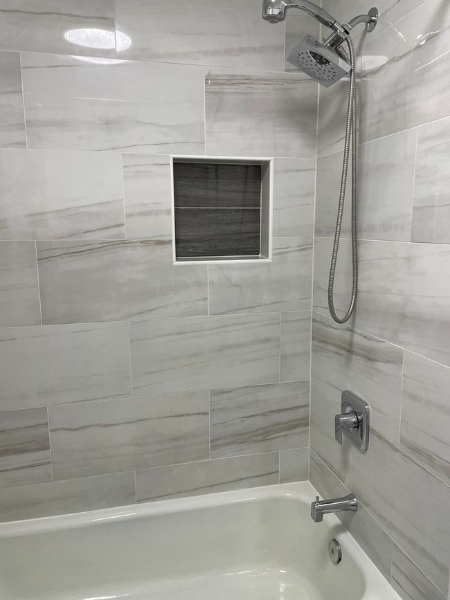 APT-230N - 18 E Old Willow Rd, Condo with 2 bedrooms, 2 bathrooms and 2 parking in Prospect Heights IL | Image 13
