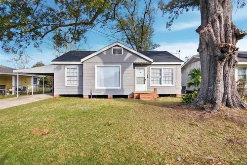 521 E Oak Ln, Lake Charles, LA, 70605-2925 | Card Image