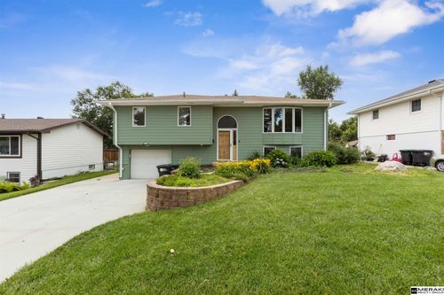 9441 Miami St, Omaha, NE, 68134-5771 | Card Image