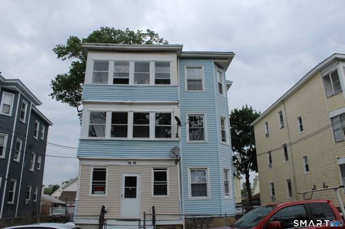 64 James St, Hartford, CT, 06106-1031 | Card Image
