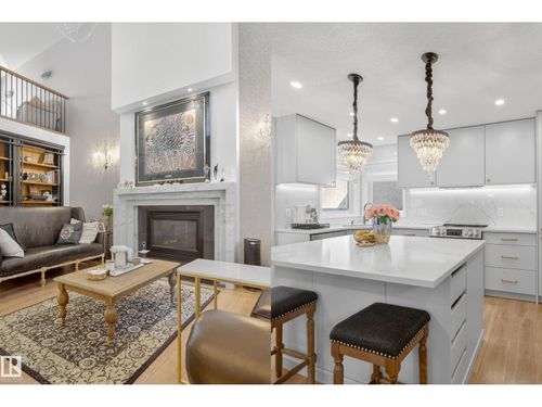 37 Leonard Dr, Saint Albert, AB, T8N6T3 | Card Image