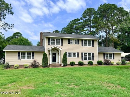 8081 Saint Andrews Dr, Laurinburg, NC, 28352-2155 | Card Image